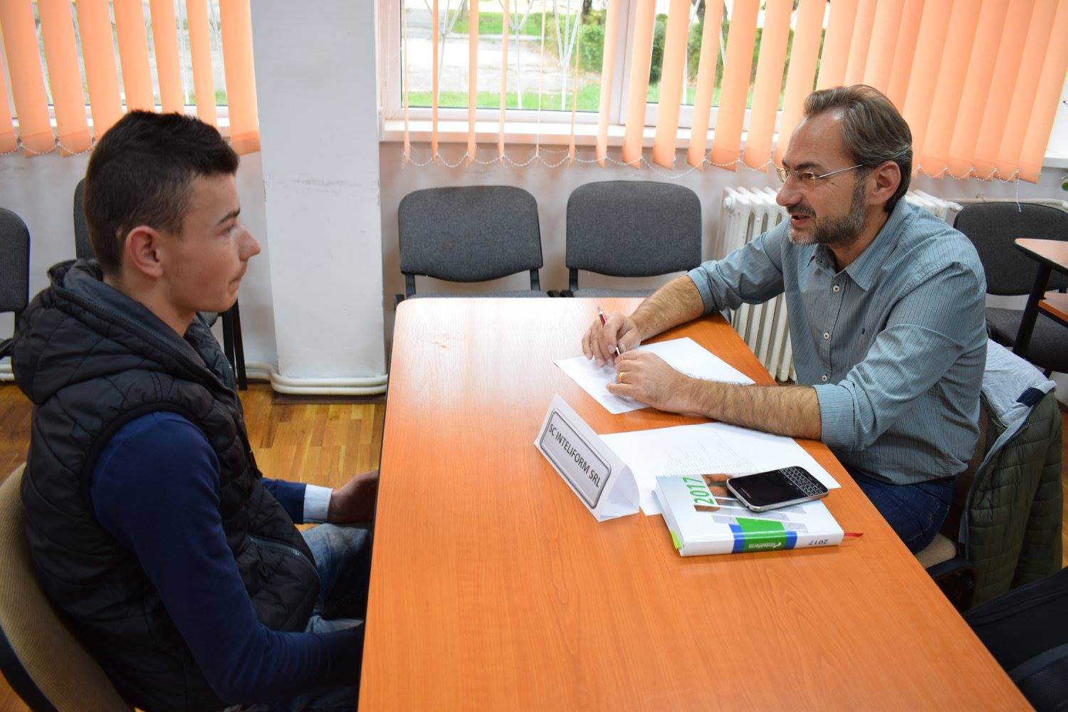 interviu firme